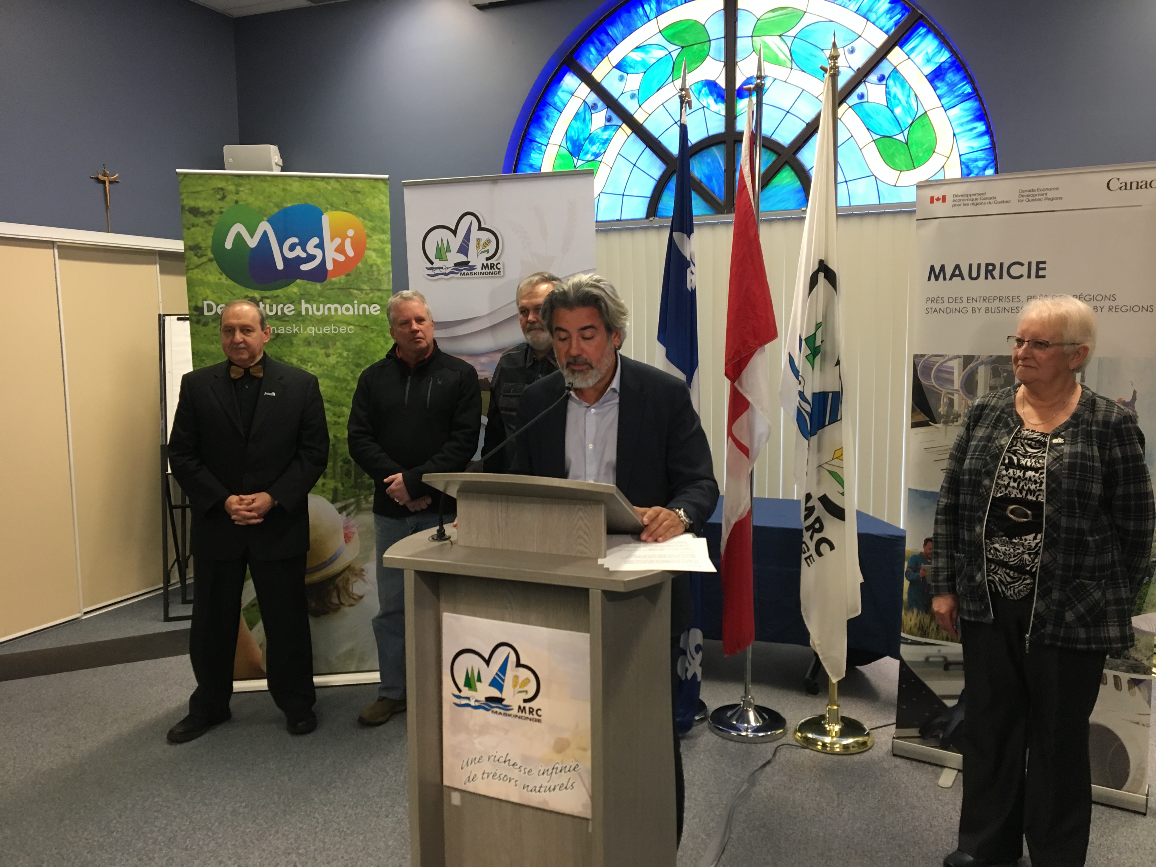 Le fédéral vient en aide aux clubs de motoneigistes de la région