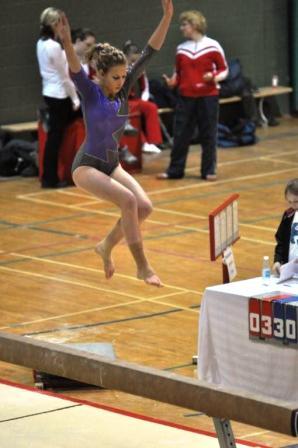 Kim St-Antoine Buisson: une étoile montante en gymnastique