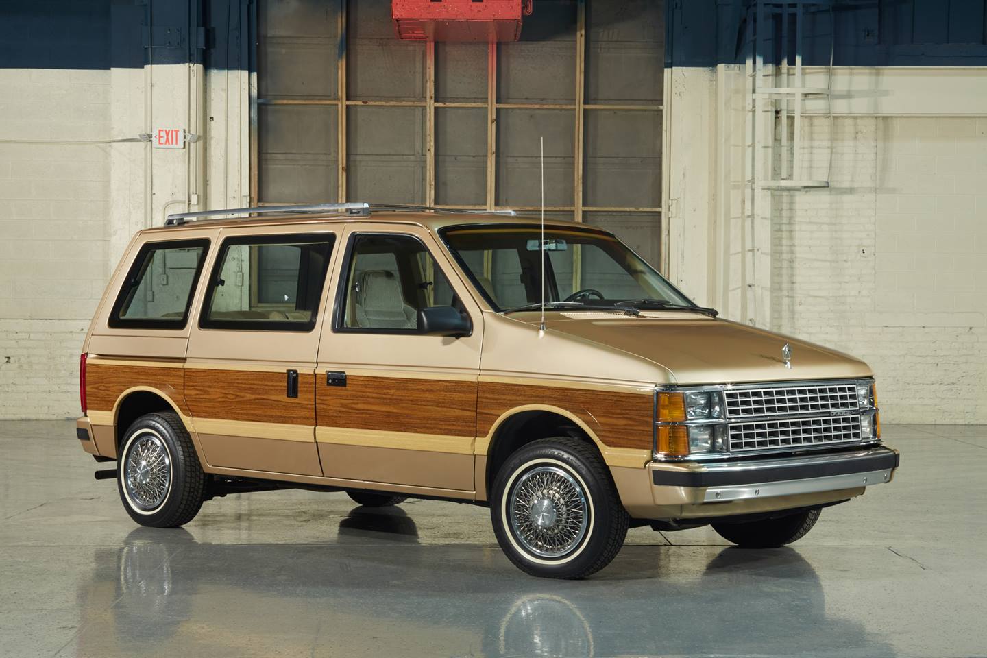 2 novembre 1983 – Chrysler présente le Dodge Caravan