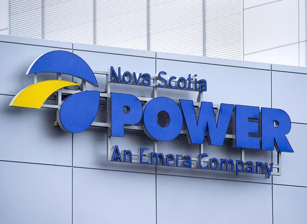L’électricité peu à peu rétablie à Terre-Neuve et en Nouvelle-Écosse après la tempête
