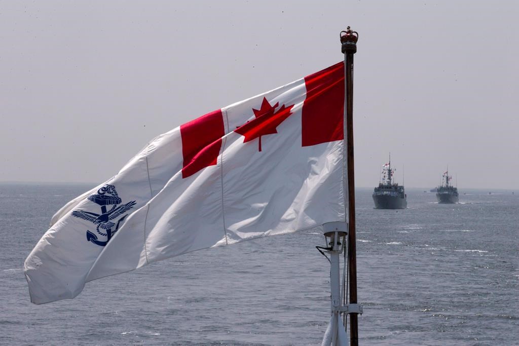 Une officière de la Marine royale canadienne relevée de ses fonctions en Europe